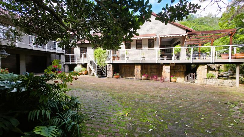 4 Bedroom Property for Sale in Groot Brakrivier Central Western Cape